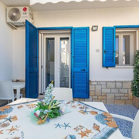 Appartement A Due Passi Dal Mare à Torre Lapillo Extérieur photo