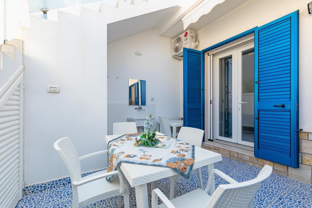 Appartement A Due Passi Dal Mare à Torre Lapillo Extérieur photo